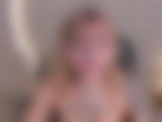 MollySunders's Live Sex Cam Show