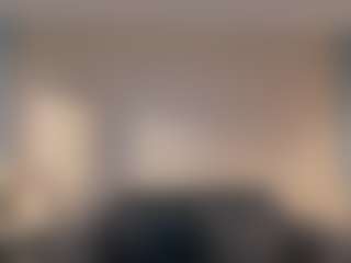 Live cam show with MollySunders - Asshole on Chatstar