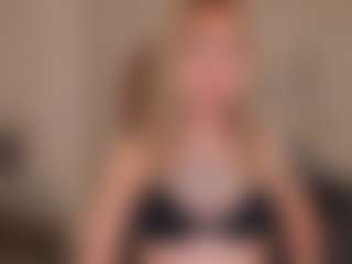 MollySunders's Live Sex Cam Show
