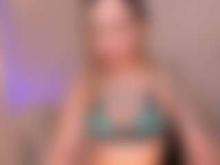 Live cam show with MollySunders - Bikini on sexylive.show