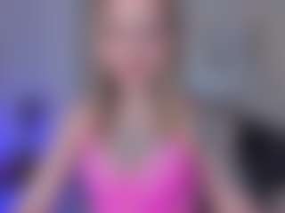 Live cam show with MollySunders - Thong on CamClone