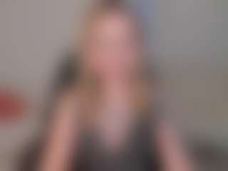 MollySunders's Live Sex Cam Show