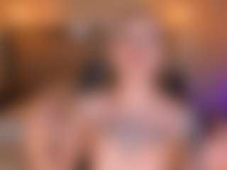 Live cam show with MollySunders - Blonde Hair Fetish on Camsoda
