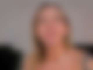 Live cam show with MollySunders - Bedroom Blonde Hair on SpankPalCams