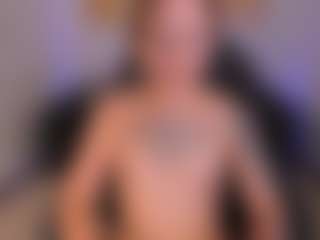 MollySunders's Live Sex Cam Show