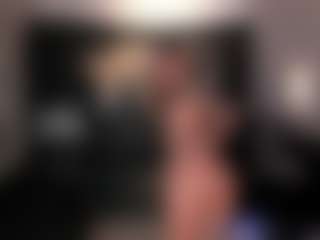 Live cam show with MollySunders - Bedroom Blonde Hair on CamwithHer