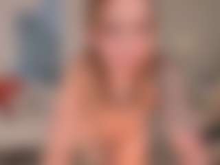 Live cam show with MollySunders - Spank on Camsoda