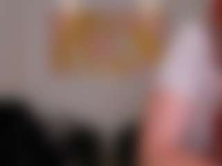 Live cam show with MollySunders - Blonde Hair Petite on https://playwithruby.com