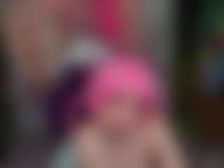 Live cam show with Saramoon97 - Bedroom Red Hair on Milfs Live