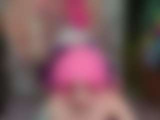 Saramoon97's Live Sex Cam Show