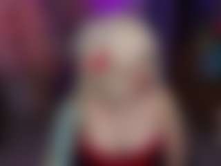 Live cam show with Saramoon97 - Small Ass on Fling VIP Chat