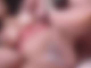 Live cam show with Squirtdoll - Thick on Camsoda
