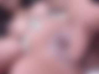 Live cam show with Squirtdoll - Amateur on CamSodaAdn