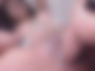 Squirtdoll's Live Sex Cam Show