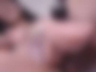 Live cam show with Squirtdoll - Black BBW on sexytreat.net