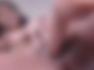 Squirtdoll's Live Sex Cam Show