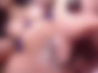 Squirtdoll's Live Sex Cam Show