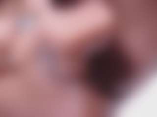 Squirtdoll's Live Sex Cam Show