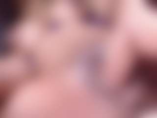 Squirtdoll's Live Sex Cam Show