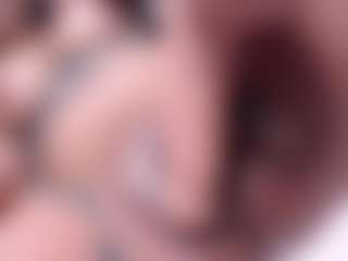 Squirtdoll's Live Sex Cam Show