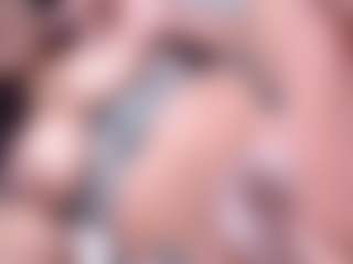 Squirtdoll's Live Sex Cam Show
