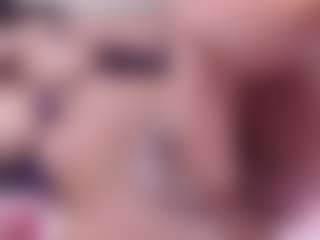 Squirtdoll's Live Sex Cam Show