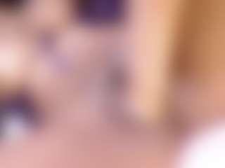 Live cam show with Squirtdoll - Chubby on Camsoda