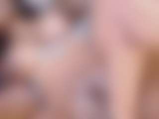 Live-sekscamshow van Squirtdoll