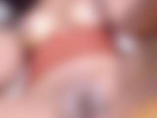 Live cam show with Squirtdoll - Solo on CamClone