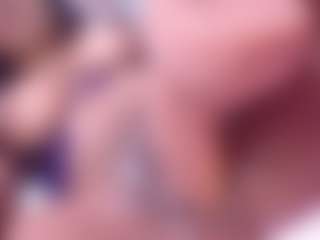 Live cam show with Squirtdoll - Thick on Camsoda