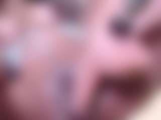 Squirtdoll's Live Sex Cam Show