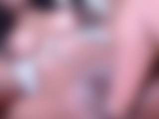 Squirtdoll's Live Sex Cam Show