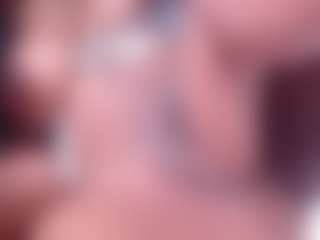 Squirtdoll's Live Sex Cam Show