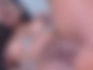 Squirtdoll's Live Sex Cam Show