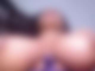 Live cam show with Squirtdoll - Black Squirt on boobsie.com