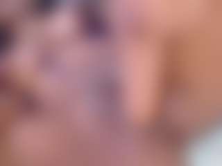 Squirtdoll's Live Sex Cam Show