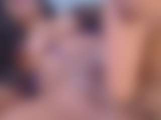 Squirtdoll's Live Sex Cam Show