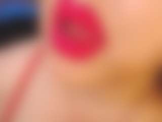 Live cam show with YourBustyKatty - Mature on hrnylive.com