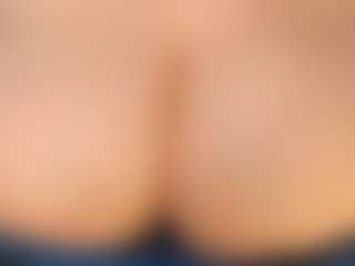 YourBustyKatty's Live Sex Cam Show