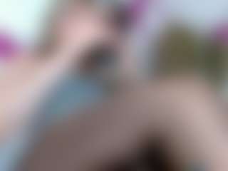 Live cam show with alish-mistress - Facial Piercings on Dolls Live