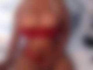 aurora's Live Sex Cam Show