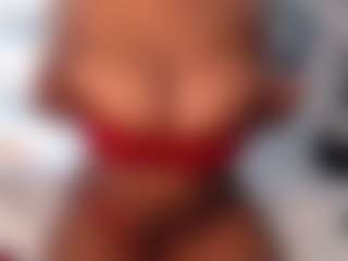 aurora's Live Sex Cam Show