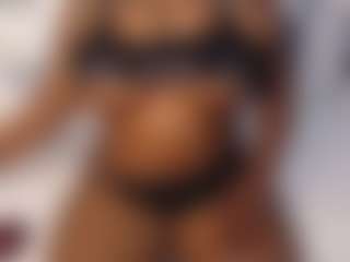 aurora's Live Sex Cam Show