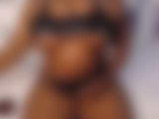 aurora's Live Sex Cam Show