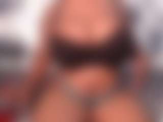 aurora's Live Sex Cam Show