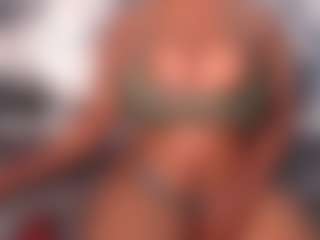 aurora's Live Sex Cam Show