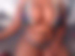 aurora's Live Sex Cam Show