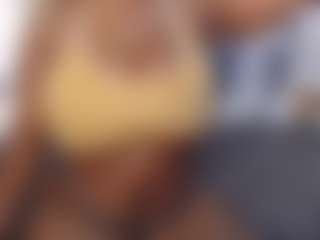 Live cam show with aurora - Ebony Big Tits on Camming Site
