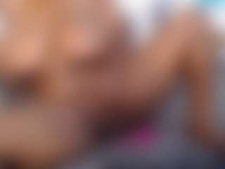 aurora's Live Sex Cam Show
