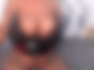 aurora's Live Sex Cam Show